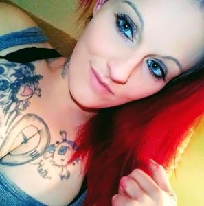 Meet your Posher, Stacy